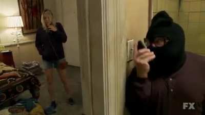 One of IASIP&rsquo;s funniest moments&hellip; I&rsquo;ve literally thought about this scene at least once a week&hellip; for years! &lsquo;No, it&rsquo;s your neighbour!&rsquo;
