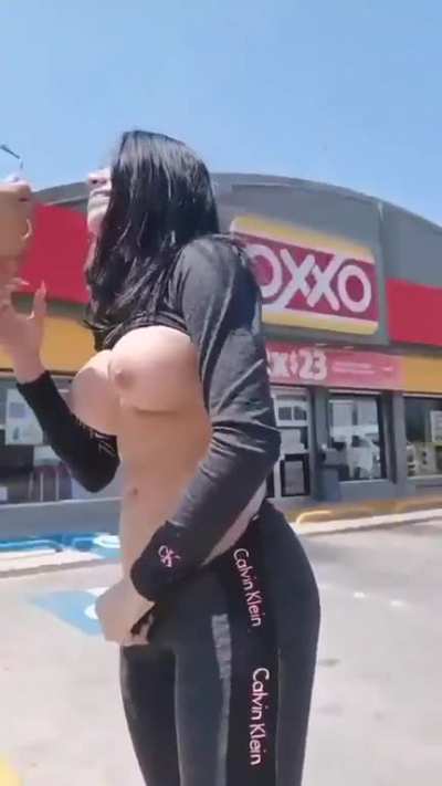 BJ In Public [00:45]