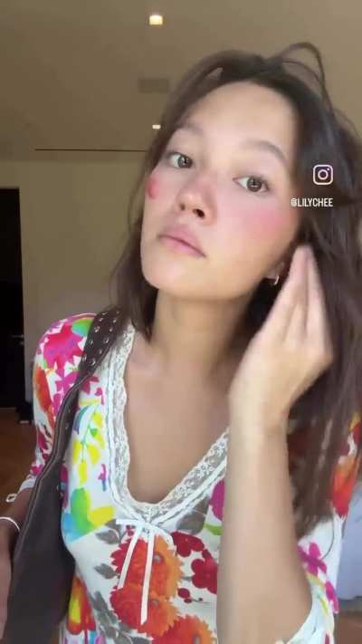 Lily Chee ig story