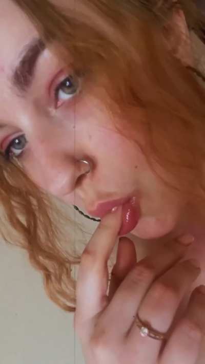 Pretty and perfect for cumming on 💦