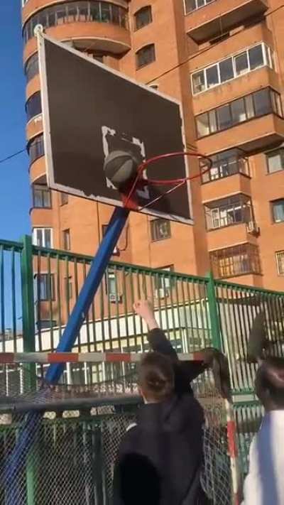 My shoe people need me