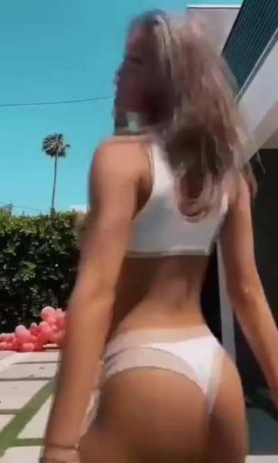 Jiggle