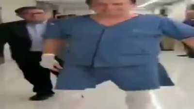 U&eacute;... Esse Putin t&aacute; meio diferente...