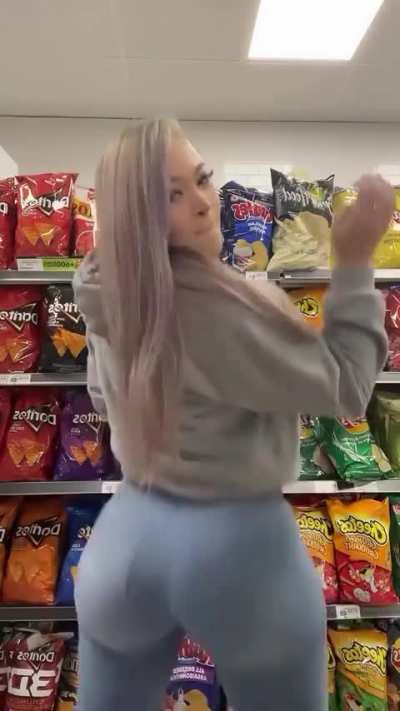 DAYUM