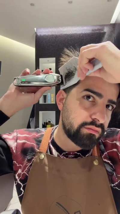 Curved edge makes trimming effortless