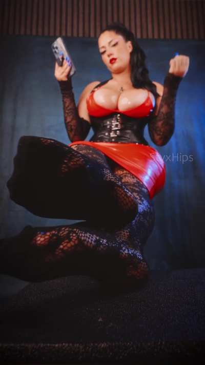 "Keep pumping that cock to my pretty feet"