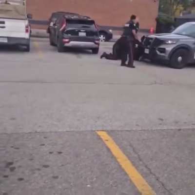 Most professional Police force.... I going to hell for laughing my ass off at "stop resisting"