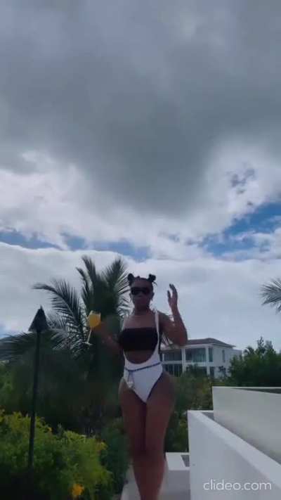 Coco ⚪⚫