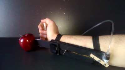 Assassin's creed hidden blade &ccedil;alışma şekli