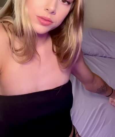 Hi I&rsquo;m Charlie 💕 No PPV&rsquo;s, Renewal Gifts, Full Vids on Wall, Sexy Daily Nudes, Only Explicit 😈, B/G 💜