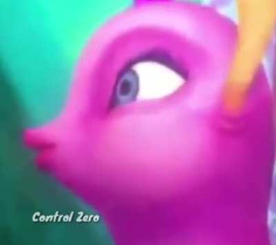 😱