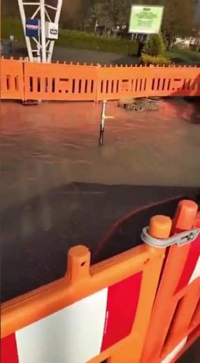 Rohrbruch in Villingen-Schwenningen / ein Video mit schw&auml;bischem Kommentar