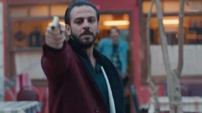 Yayın var diye sevinirler ama Jahrein yine ''o m&uuml;ziği'' a&ccedil;ar...