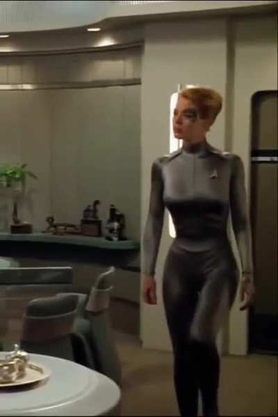 Jeri Ryan