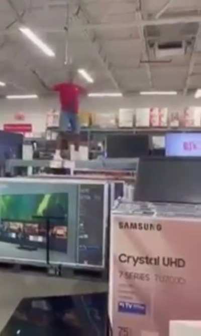 kid vs tv (NOT OC)