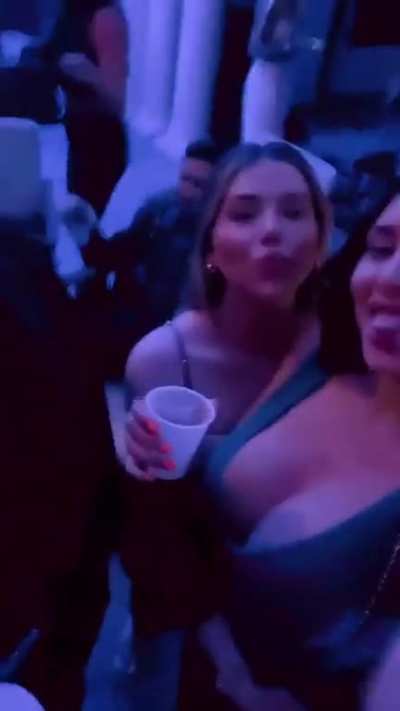 Mia