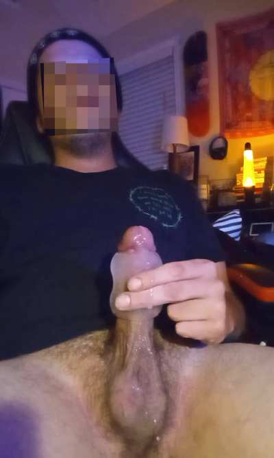 Watch me milk my cock 🤤
