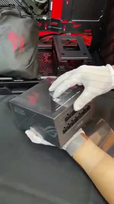 Me masturb&eacute; todo el video pensando en jugar mis ROMS de NES en un monitor analogo con ese build.