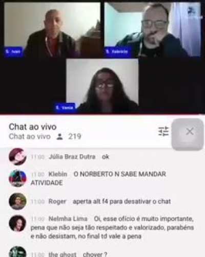 Trolou a véia