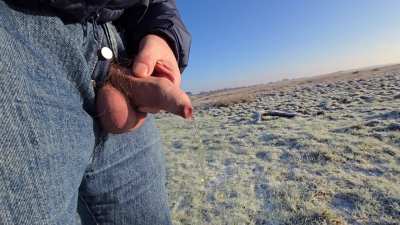 Frosty pee