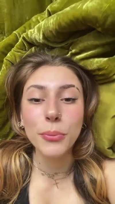 Her face 😴 her Jigglypuffs 🥳