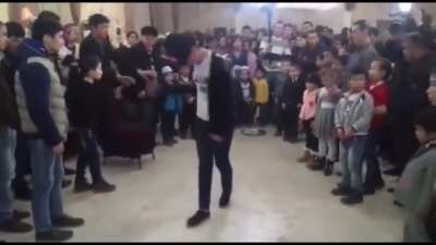 HMFT after I interrupt MJ performing (who doesn&rsquo;t give a fuck)