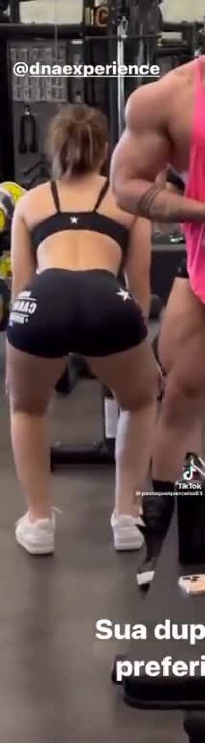 Mel maia🤤