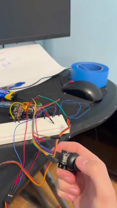 Simple servo laser