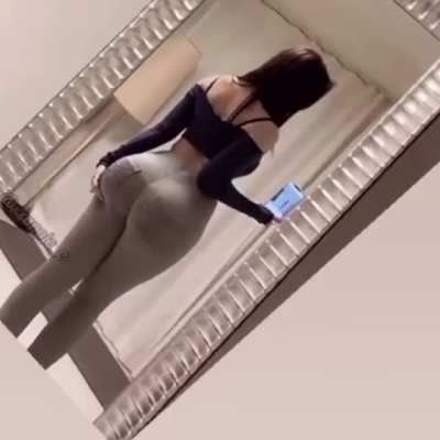 Love that ass of hers