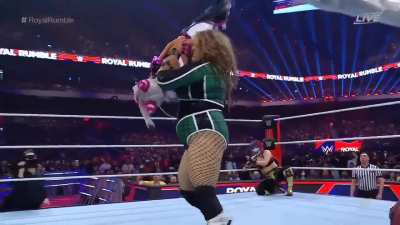 Video: SF6 Juri Cosplay and Tribute in WWE Royal Rumble Match!!!