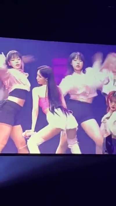 The woman you are, Mina 🐧&hellip; 🥵