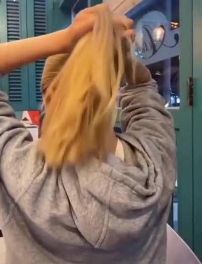 Pony tail hack