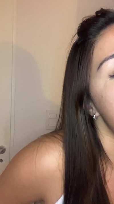 Am I girlfriend material or fuckdoll material