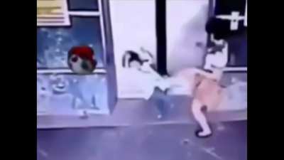 So bewildered after watching this that I don&rsquo;t even know how to caption it