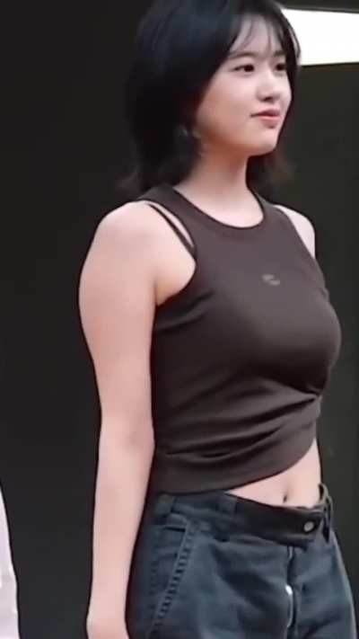 IVE - Yujin