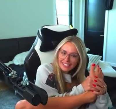 Corinna&rsquo;s Toes Stream (Pt.3)