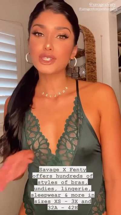 Video of Analyse in Savage x Fenty w/ pokies (1 MIC)