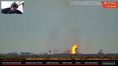 Starship SN10 blows up 10 minutes after a successful test landing