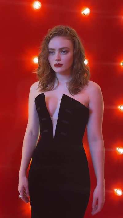 Sadie&rsquo;s stunning look for Armani Beauty event | 8/31/24