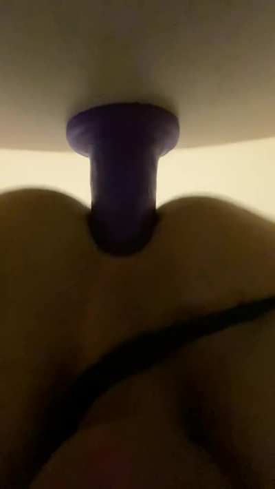 I want to back my ass up onto each one of you who upvote this