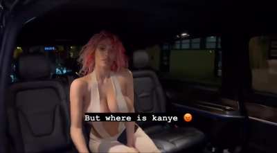"where is Kanye west darling" 😭