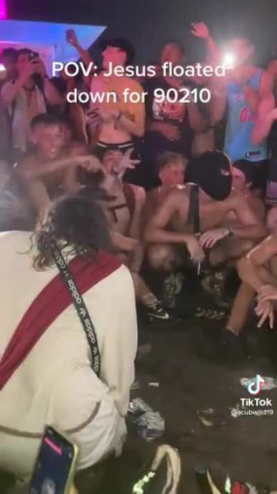 Song so good it attracted our lord and savior 🙏😮&zwj;💨