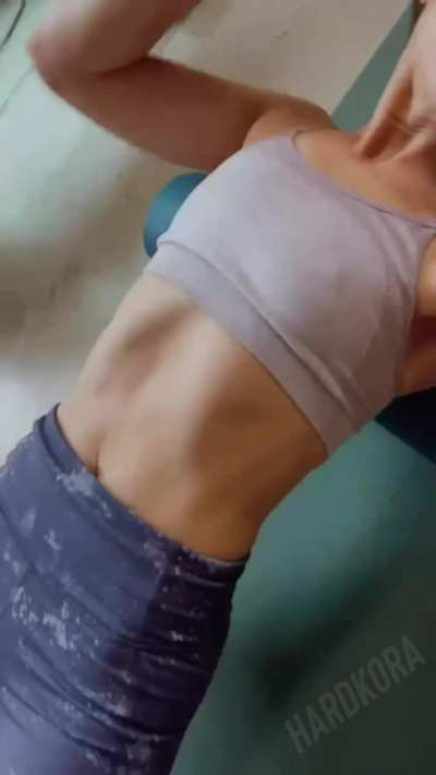 I need a really deep stretch 😮&zwj;💨 [F]