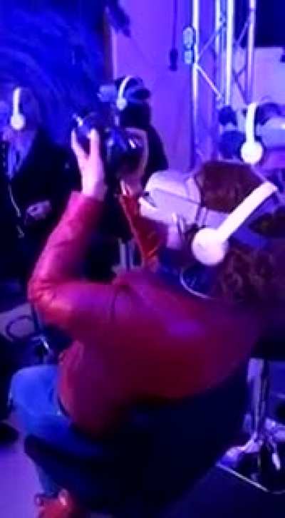 She&rsquo;s trying to take pictures of the vr world