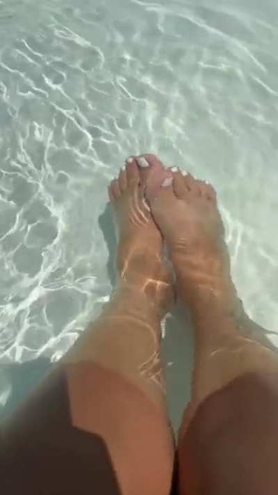 Who wants to rub them?