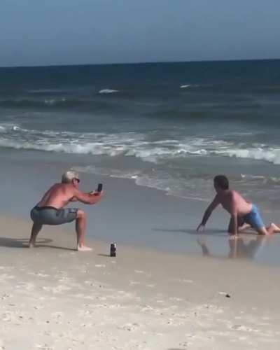 These dads teasing their daughters