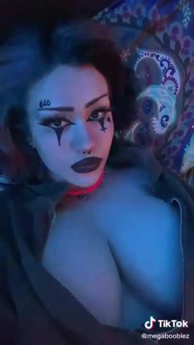 Huge tits. Anyone wanna jerk to her