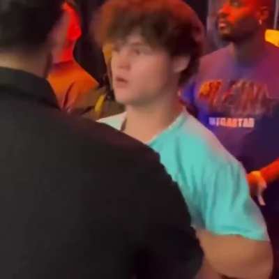 IRL Goliath vs 10 Davids
