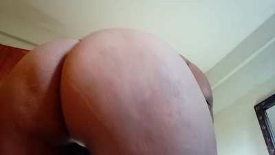 do you like to see my ass bounce?