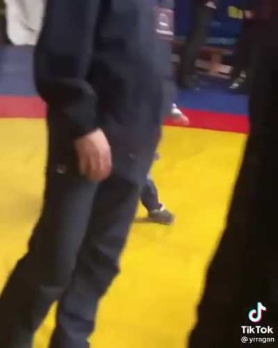 Literal toddler steals a guy&rsquo;s phone, squares up, and absolutely decks him.